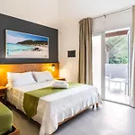 Istedda Boutique 3* Solanas (Cagliari)