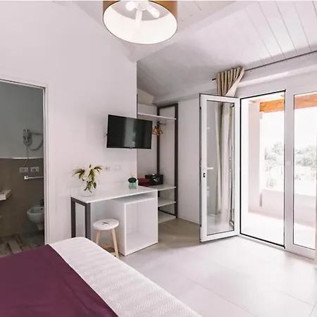 Istedda Boutique Hotel Solanas (Cagliari)