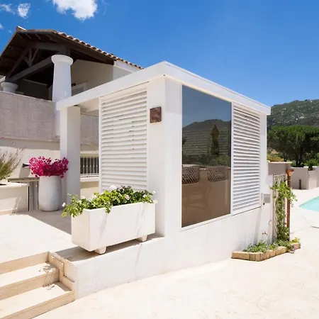 Hotel Istedda Boutique Solanas (Cagliari)