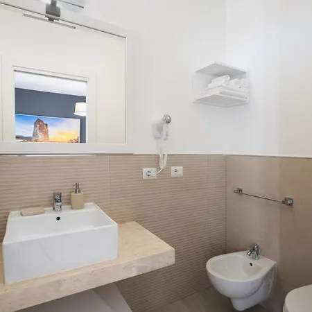 Istedda Boutique Szálloda Solanas