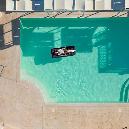 Istedda Boutique 3* Solanas